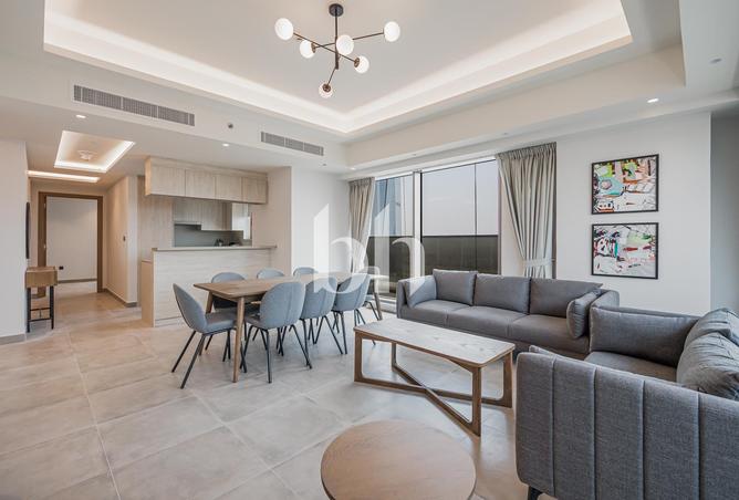 High Floor | Landmark View | Furnished — photo 2