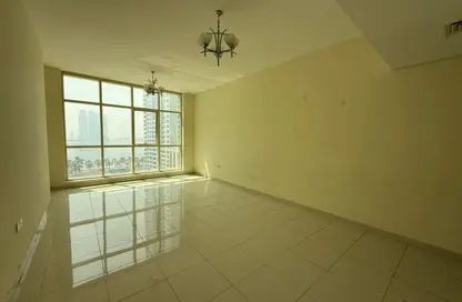Apartment - 3 Bedrooms - 4 Bathrooms for rent in Al Khan Lagoon Tower - Al Khan Lagoon - Al Khan - Sharjah