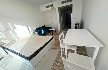 Apartment - Studio - 1 Bathroom for rent in Carson C - Carson - Damac Hills - Dubai