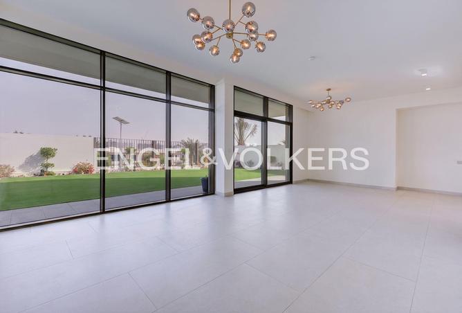 106837125 - Property Image 3