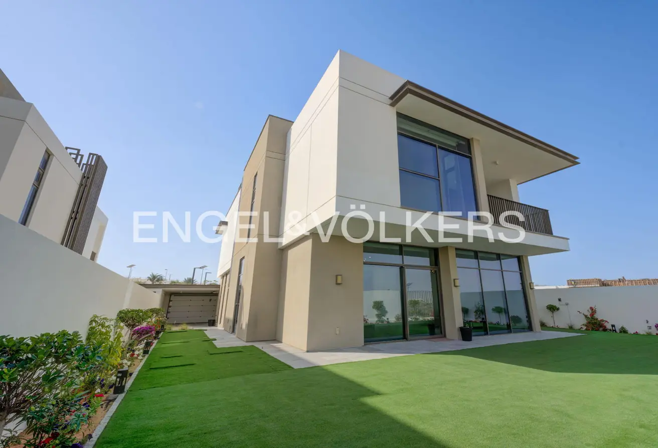 106837125 - Property Main Image