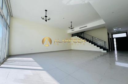 Villa - 4 - 5 for rent in Balmoral Heights - District 14 - Jumeirah Village Circle - Dubai