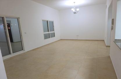 Apartment - 3 Bedrooms - 3 Bathrooms for rent in Al Thamam 14 - Al Thamam - Remraam - Dubai Land - Dubai