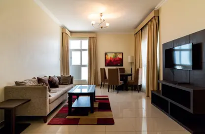 Apartment - 1 Bedroom - 2 Bathrooms for rent in Siraj Tower - Arjan - Dubai