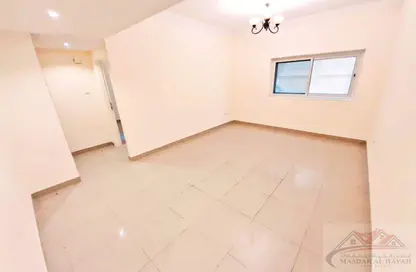 Apartment - 1 Bedroom - 2 Bathrooms for rent in Muwaileh 29 Building - Muwaileh - Sharjah