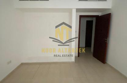 Apartment - 1 - 2 for rent in Al Taawoon Tower 1 - Al Taawoon Towers - Al Khan - Sharjah