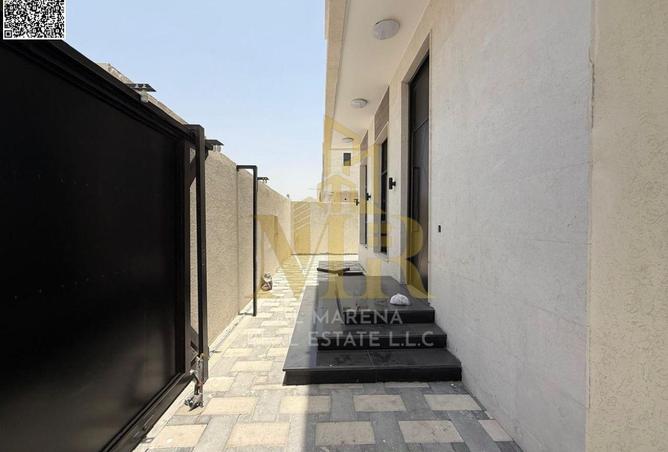 60156354 - Property Image 3