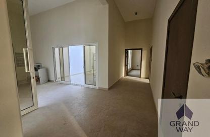 Villa - 4 Bedrooms - 6 Bathrooms for rent in Wadi Alshabak - Dubai Villa - 4 Bedrooms - 6 Bathrooms for rent in Wadi Alshabak - Dubai