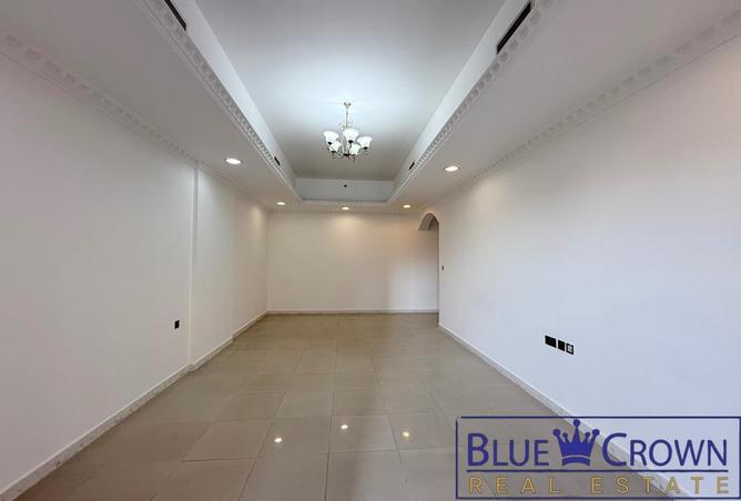 114161215 - Property Image 2