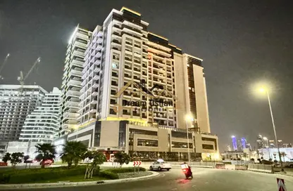 Apartment - 3 Bedrooms - 5 Bathrooms for rent in Al Waleed Garden 1 - Al Waleed Garden - Al Jaddaf - Dubai