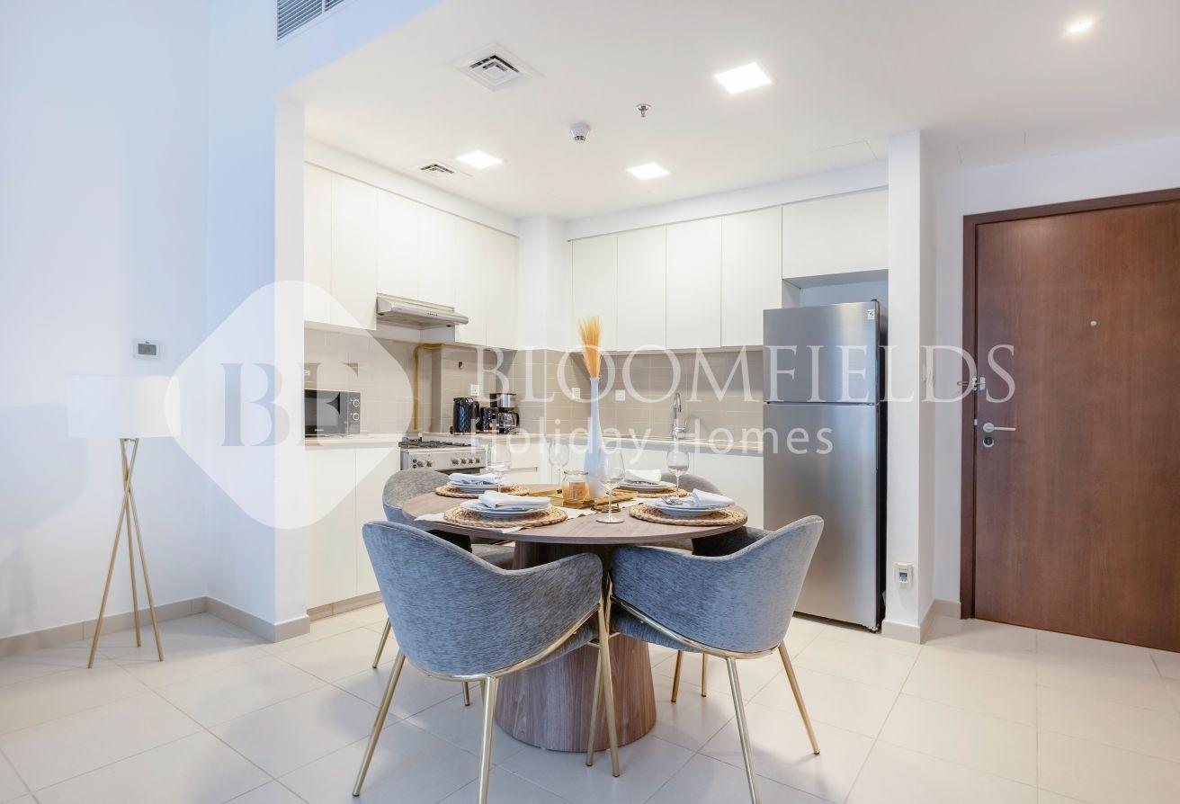 Modern 1BR Townhouse | Safi 2 | Town Square photo 6
