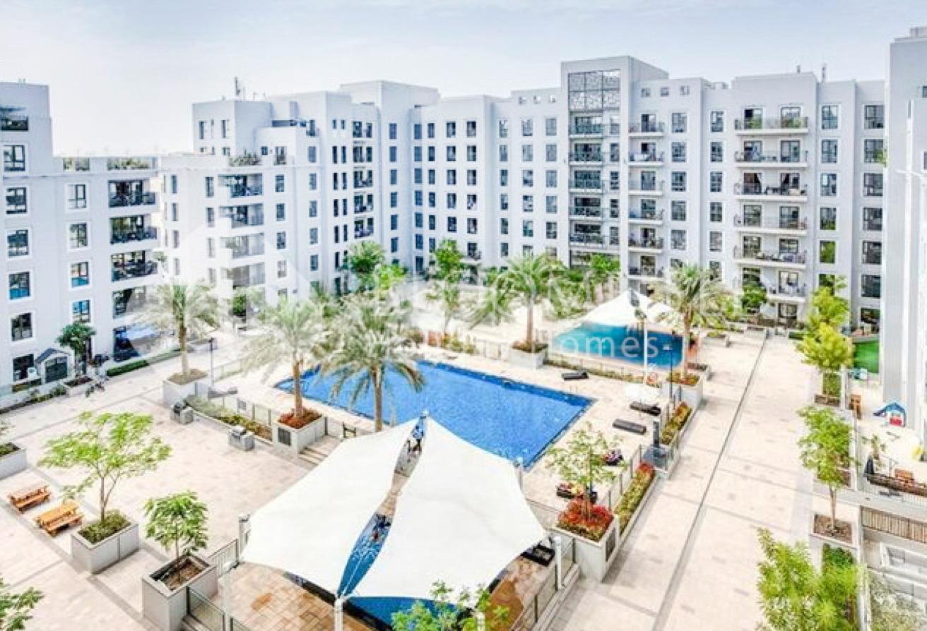 Modern 1BR Townhouse | Safi 2 | Town Square photo 13