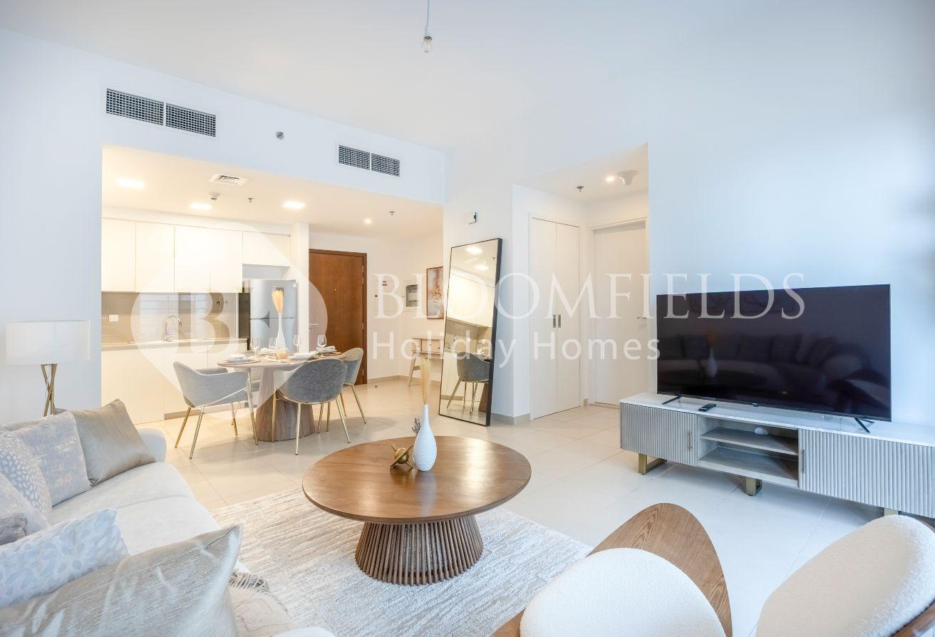 Modern 1BR Townhouse | Safi 2 | Town Square photo 3