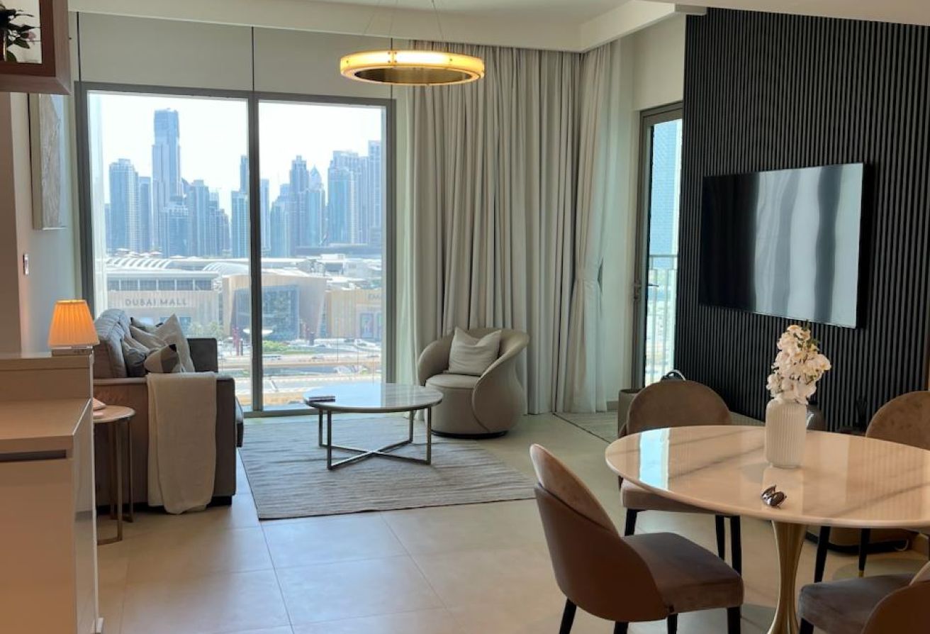 High-Floor 2BR | Stunning Burj Khalifa Views |