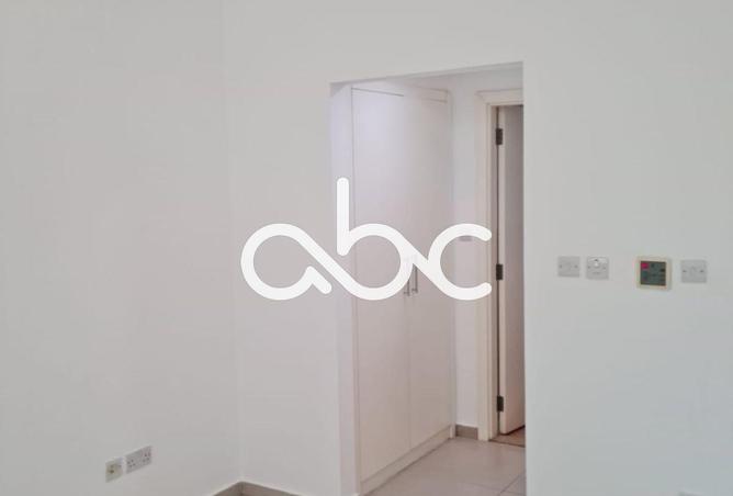 108172339 - Property Image 3