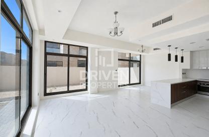 Townhouse - 4 - 5 for rent in Elie Saab Vie at the Fields - The Fields - District 11 - Mohammed Bin Rashid City - Dubai