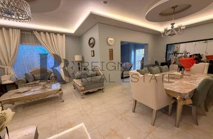 Villa - 4 - 5 for sale in Contemporary Style - Al Reef Villas - Al Reef - Abu Dhabi