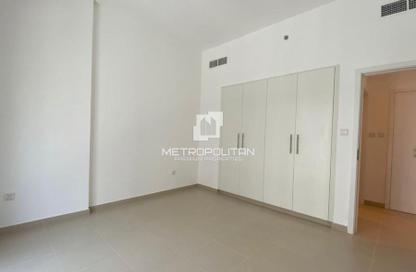 Apartment - 1 Bedroom - 2 Bathrooms for sale in Hayat Boulevard 1B - Hayat Boulevard 1 - Hayat Boulevard - Town Square - Dubai