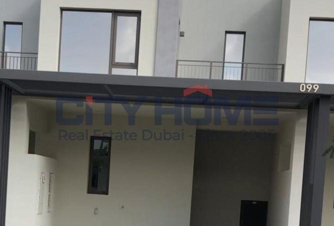 100385100 - Property Image 2