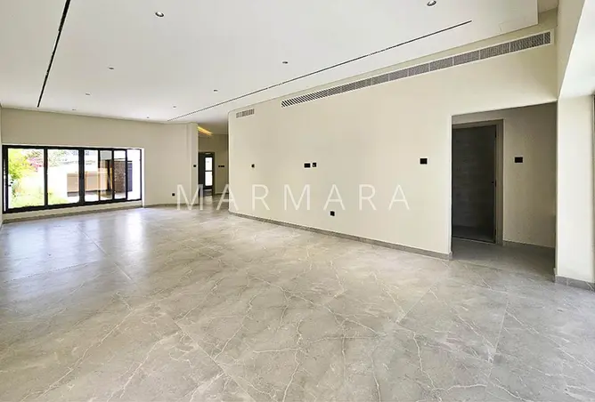 126121567 - Property Image 3