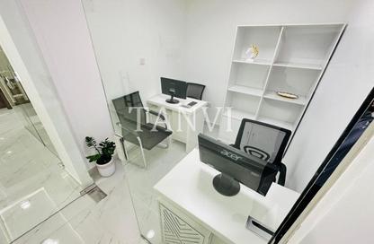 Office Space - Studio - 1 Bathroom for rent in Reem Residency - Al Karama - Dubai Office Space - Studio - 1 Bathroom for rent in Reem Residency - Al Karama - Dubai