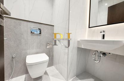 Apartment - 1 Bedroom - 2 Bathrooms for rent in Al Jadaf Building - Al Jaddaf - Dubai