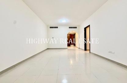 Apartment - 2 - 3 for rent in Sahara Tower 3 - Sahara Complex - Al Nahda - Sharjah