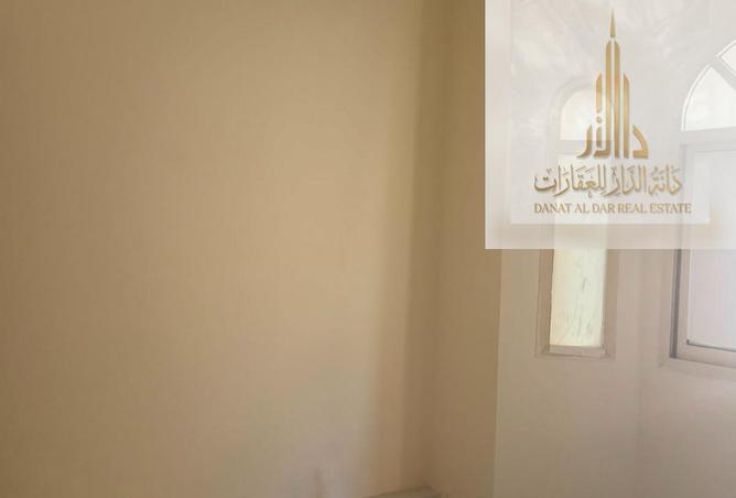 128387997 - Property Image 3