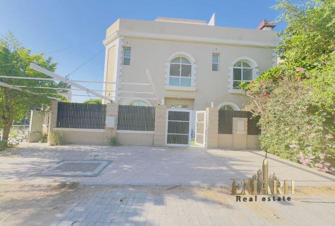 102410504 - Property Main Image