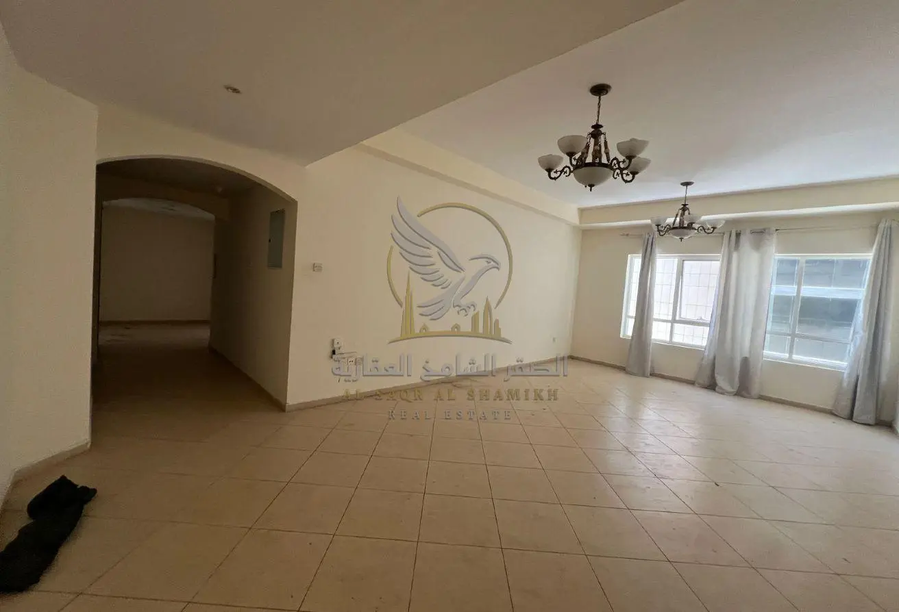 152880344 - Property Main Image