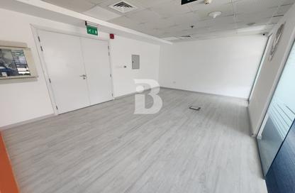 Office Space - Studio for rent in The Prism - Business Bay - Dubai