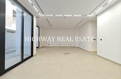 فيلا - 4 - 5 للايجار في B تلال سيتي - تلال سيتي - الشارقة