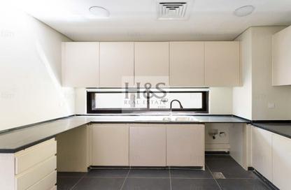 Townhouse - 3 - 4 for rent in Rockwood - Damac Hills - Dubai