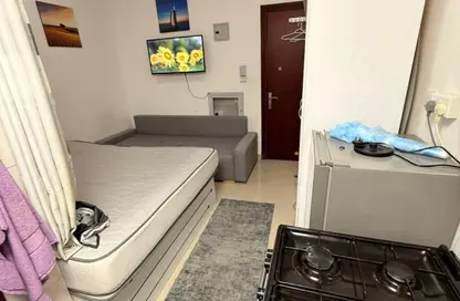 Apartment - Studio - 1 Bathroom for rent in Al Butina 9 Building - Al Butina - Sharjah