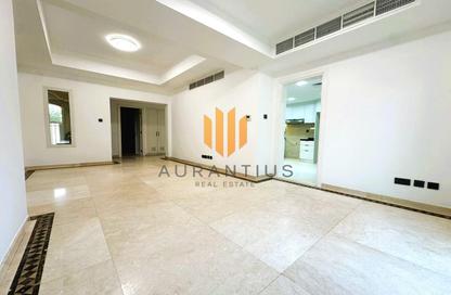Villa - 3 Bedrooms - 4 Bathrooms for rent in Springs 8 - The Springs - Dubai