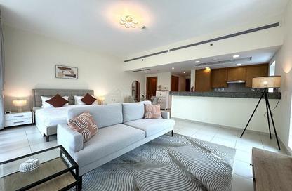 Apartment - Studio - 1 for sale in Bay Square Building 9 - Bay Square - Business Bay - Dubai