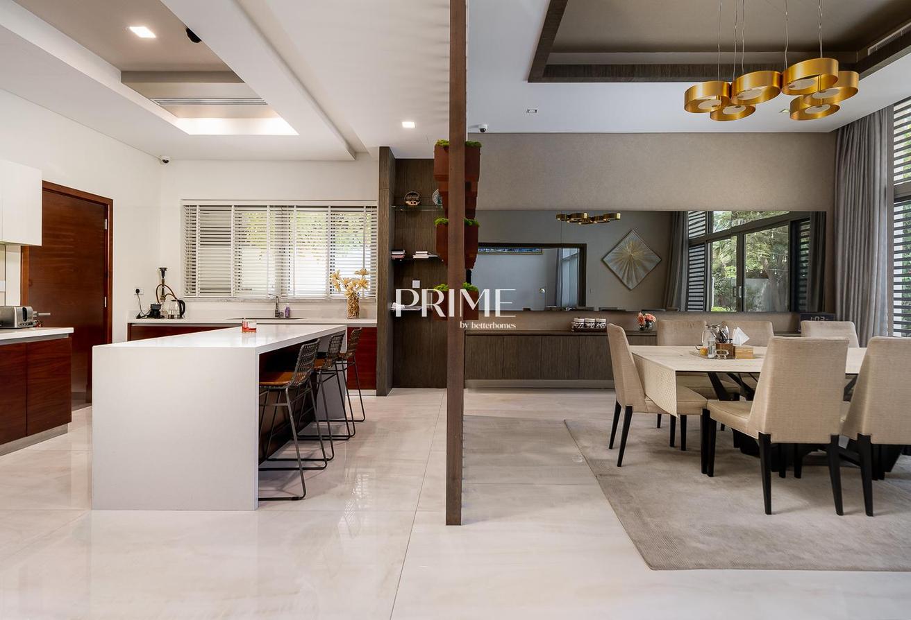 5BR Contemporary | Upgraded | Available photo 9