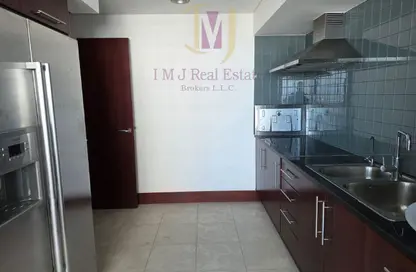 Apartment - 1 Bedroom - 2 Bathrooms for rent in Jumeirah Living - World Trade Centre Residence - World Trade Center - Dubai