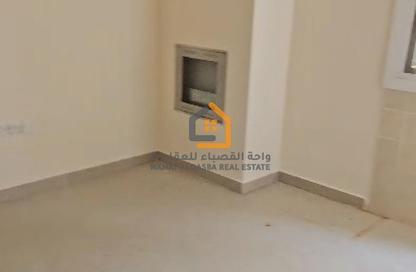 Apartment - Studio - 1 Bathroom for rent in Al Butina B - Al Butina - Sharjah Apartment - Studio - 1 Bathroom for rent in Al Butina B - Al Butina - Sharjah