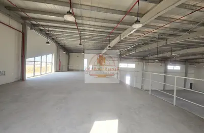 Warehouse - Studio - 1 Bathroom for sale in Umm Al Thuoob - Umm Al Quwain