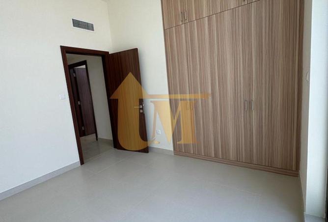 2OkKFzJE9fE - Property Image 3