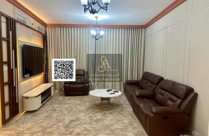 شقة - 2 غرف نوم - 2 حمامات للايجار في برج الكورنيش - طريق كورنيش عجمان - عجمان