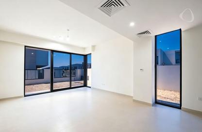 Townhouse - 4 - 4 for rent in Maha Townhouses - Town Square - Dubai