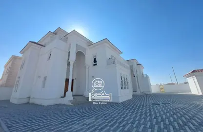 فيلا - 8 غرف نوم - 8 حمامات للايجار في مدينة شخبوط - أبوظبي