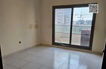 شقة - 2 غرف نوم - 2 حمامات للايجار في ابراج بحيرة بارادايس - مدينة الإمارات - عجمان