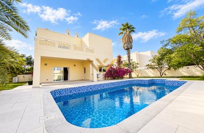 Villa - 4 - 4 for sale in Meadows 9 - Meadows - Dubai