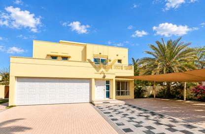 Villa - 4 - 4 for sale in Meadows 9 - Meadows - Dubai