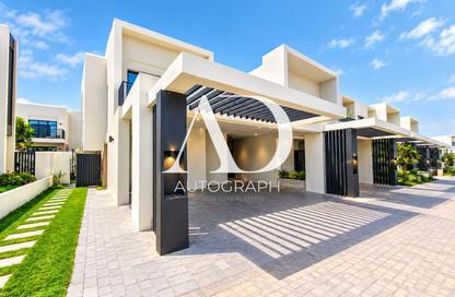 Villa - 4 - 4 for sale in Greenview - Emaar South - Dubai South (Dubai World Central) - Dubai Villa - 4 - 4 for sale in Greenview - Emaar South - Dubai South (Dubai World Central) - Dubai