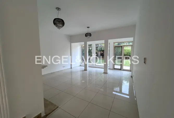 161427317 - Property Image 3