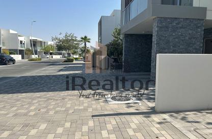 Villa - 4 - 5 for rent in Redwoods - Yas Acres - Yas Island - Abu Dhabi Villa - 4 - 5 for rent in Redwoods - Yas Acres - Yas Island - Abu Dhabi